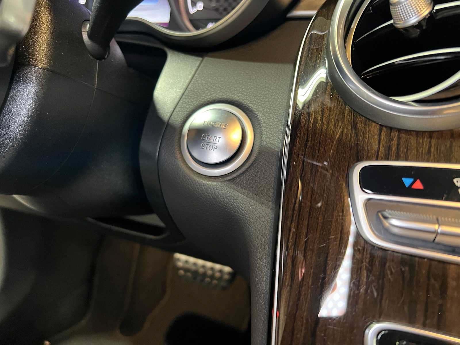 Used 2016 Mercedes-Benz C 450 AMG image 33