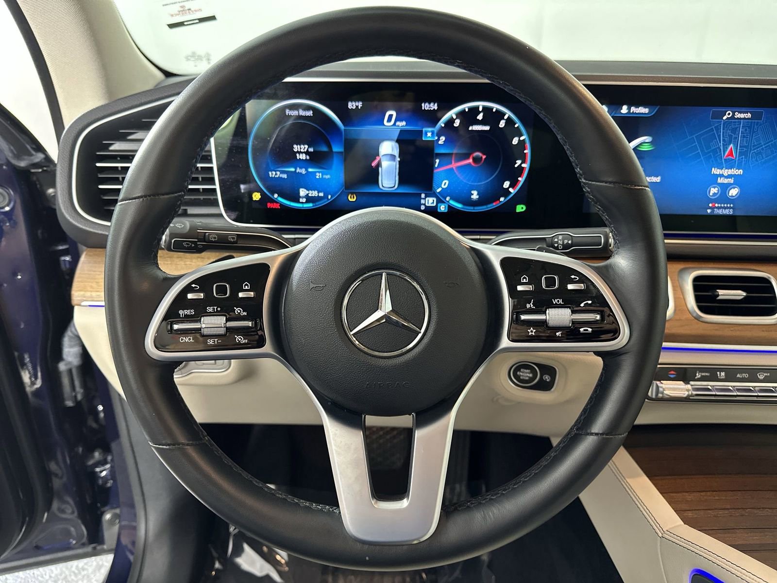 Used 2021 Mercedes-Benz GLE 350 w/ Premium Package image 18