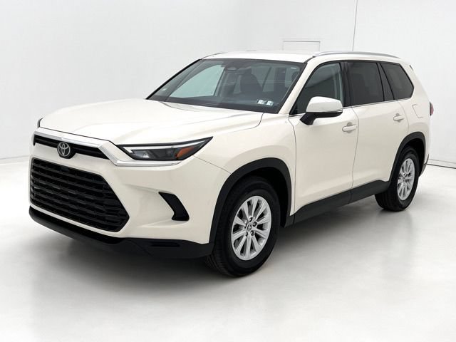 Used 2024 Toyota Grand Highlander AWD image 4