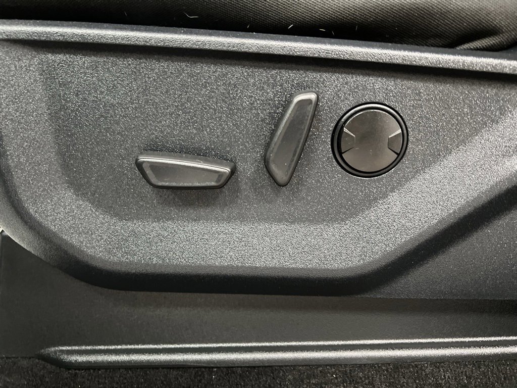 Used 2022 Ford F150 XLT w/ Equipment Group 302A High image 26