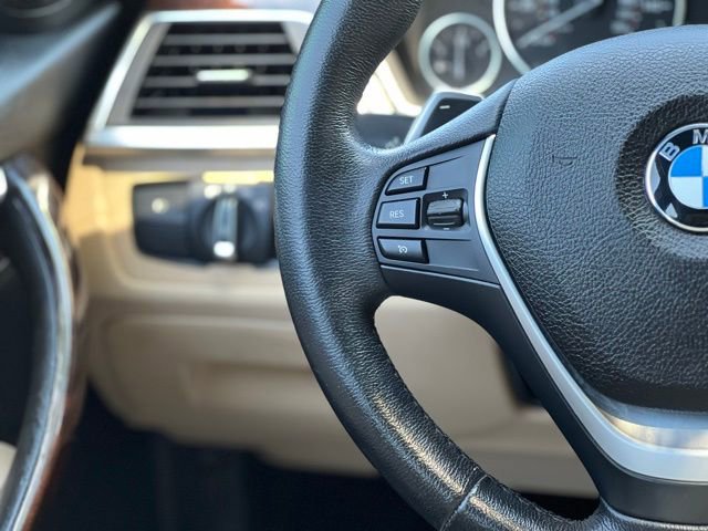 Used 2017 BMW 330i xDrive Sedan image 35