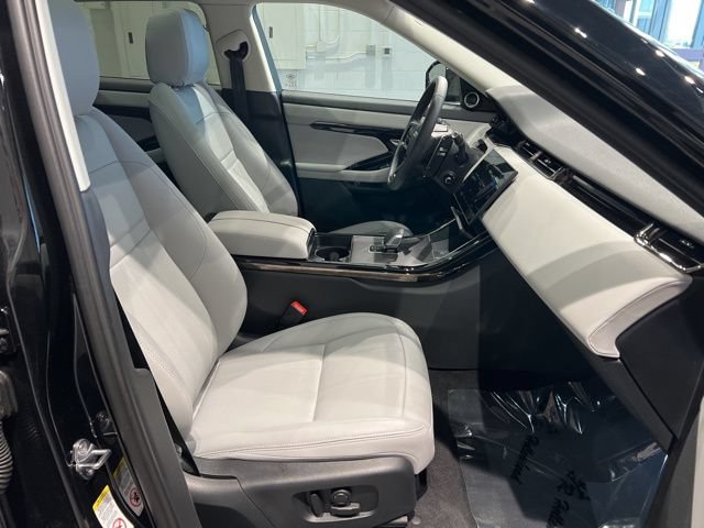 Used 2025 Land Rover Range Rover Evoque S AWD/4WD image 48