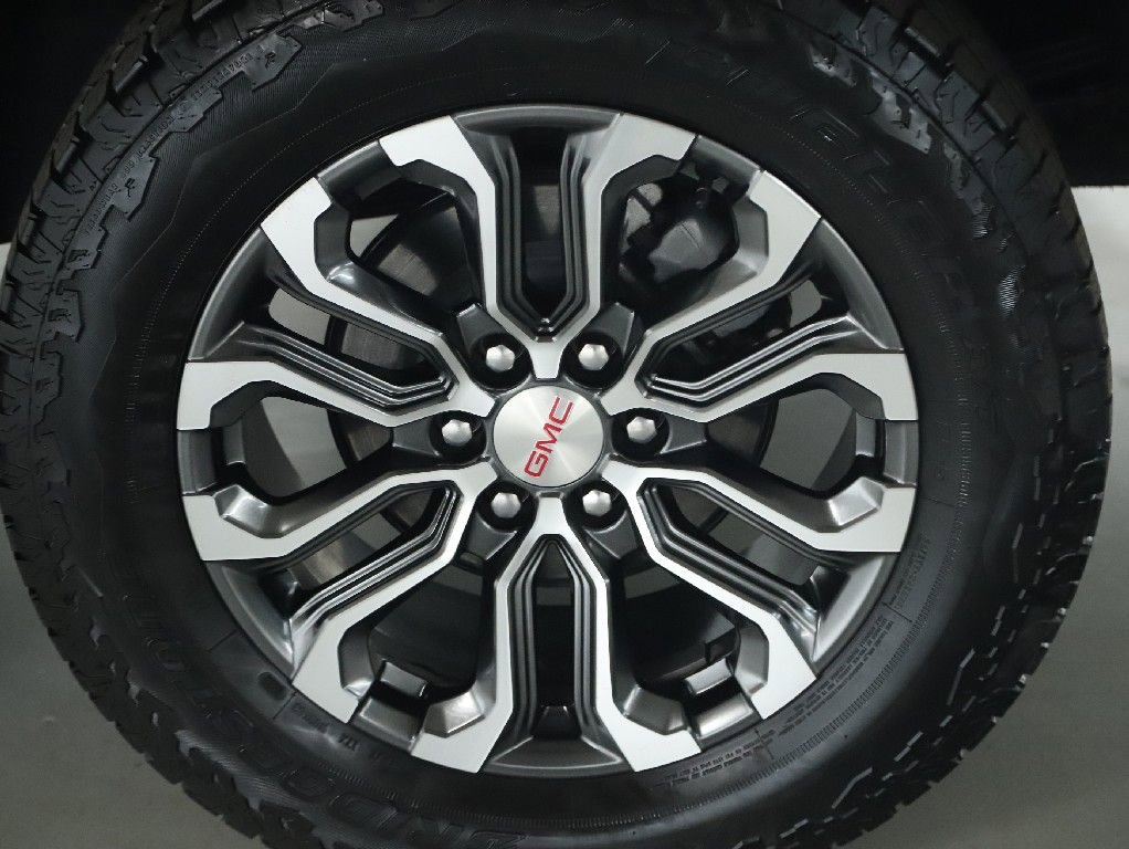 Used 2026 GMC Canyon Denali AWD/4WD image 40