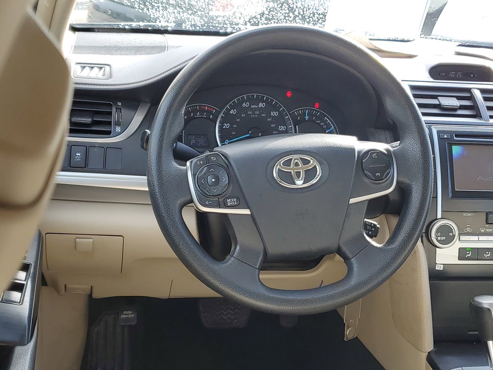 Used 2012 Toyota Camry LE image 12
