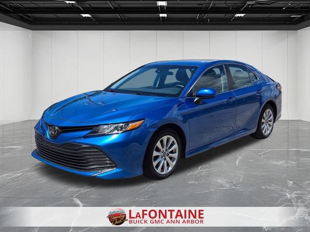 Used 2019 Toyota Camry LE FWD image 1