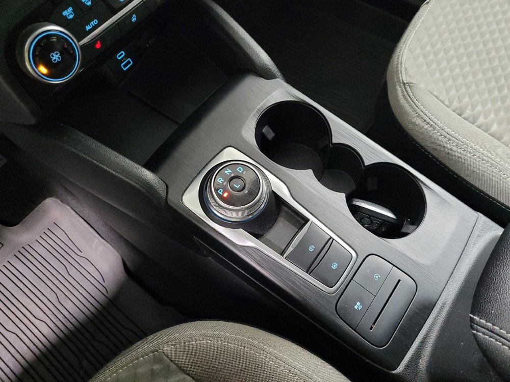 Used 2022 Ford Escape SE w/ SE Sport Appearance Package image 26