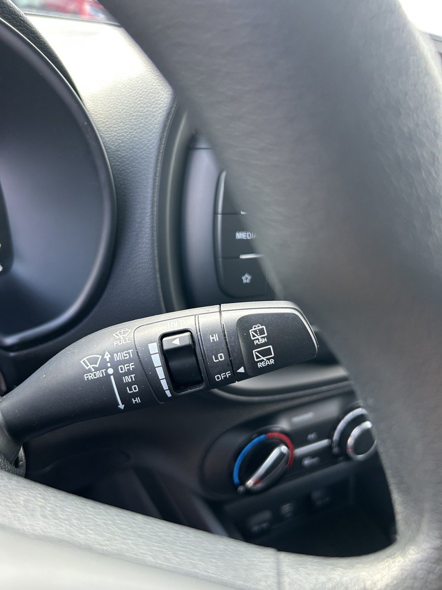 Used 2024 Kia Soul LX w/ Option Group 015 FWD image 29