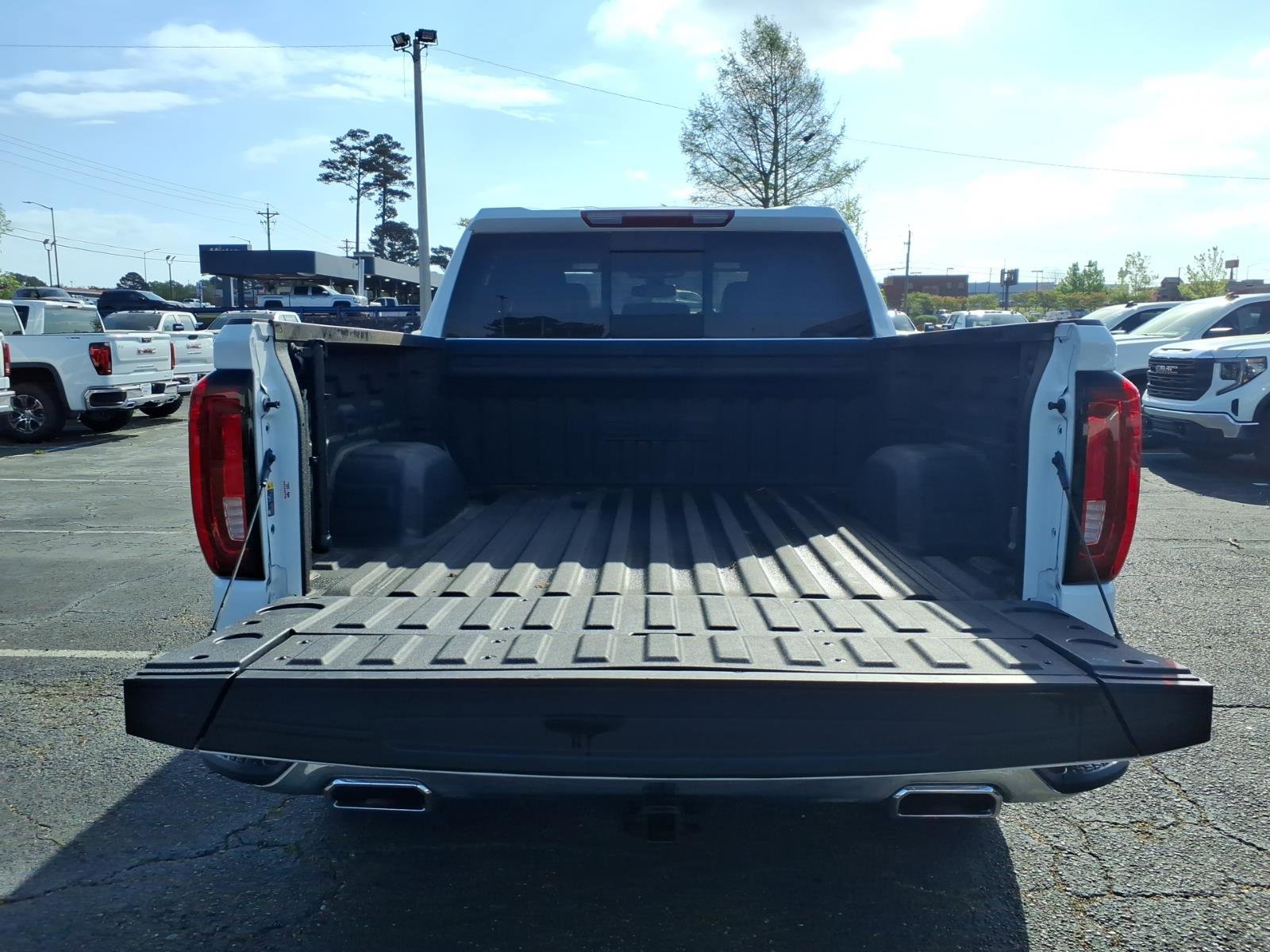 Used 2021 GMC Sierra 1500 SLT w/ SLT Premium Plus Package image 7