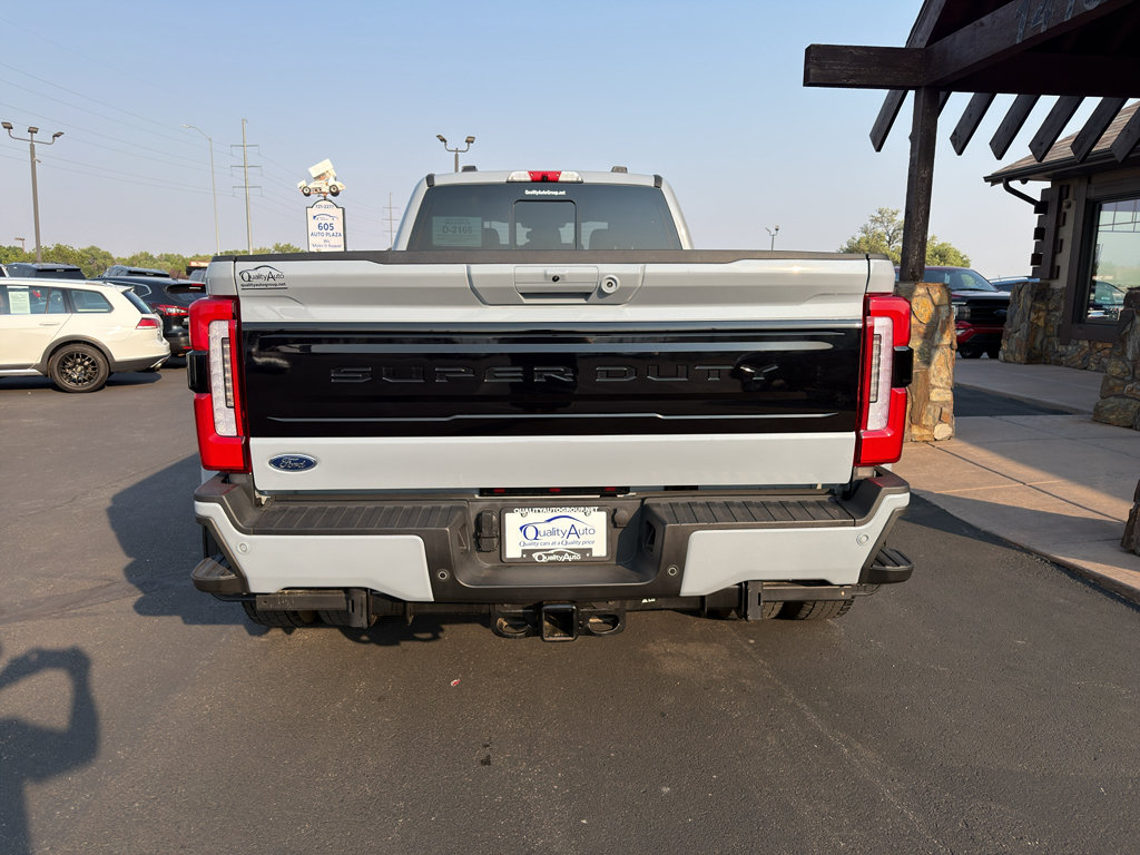Used 2025 Ford F450 Platinum w/ FX4 Off-Road Package AWD/4WD image 8