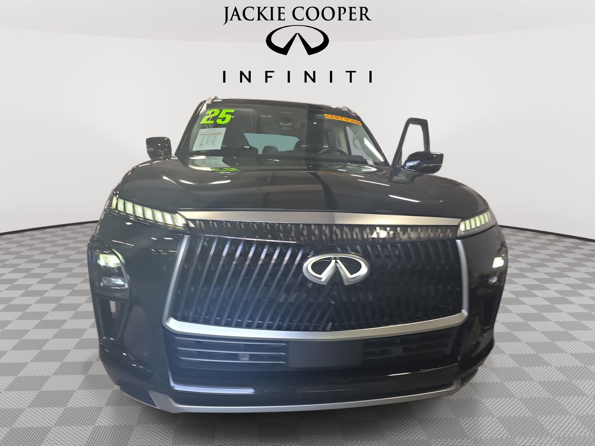 Certified 2025 INFINITI QX80 Sensory AWD/4WD image 2