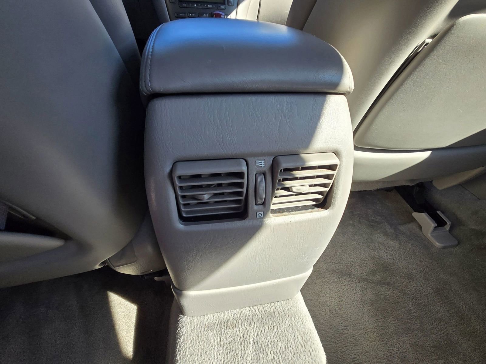 Used 2003 Lexus ES 330 image 11