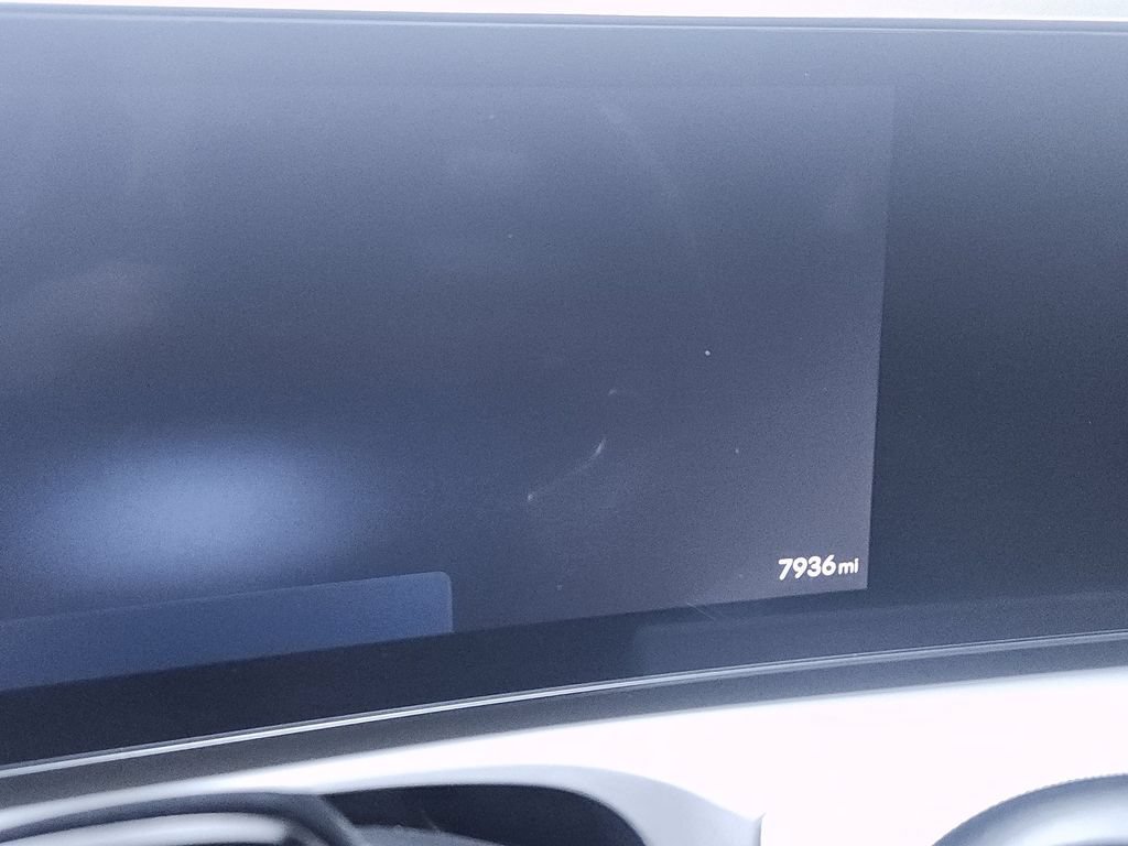 Used 2025 Hyundai Tucson Limited FWD image 15
