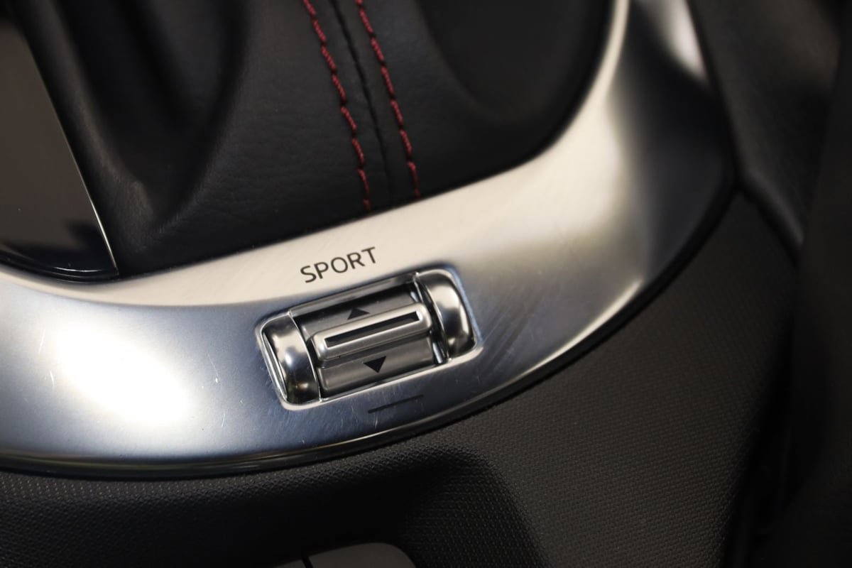 Used 2019 MAZDA MX-5 Miata RF Grand Touring RWD image 31