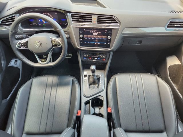 New 2024 Volkswagen Tiguan SE R-Line image 21