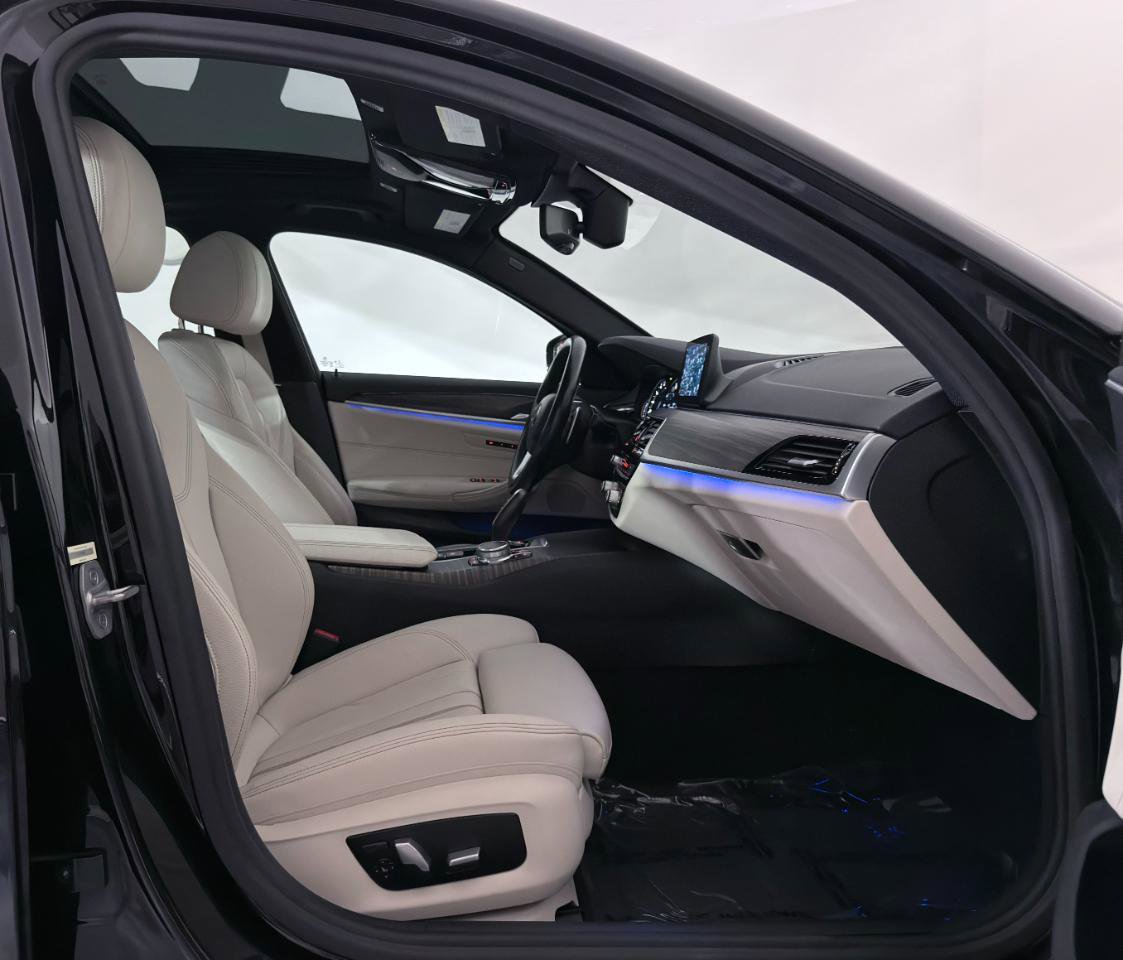Used 2017 BMW 540i xDrive AWD/4WD image 24
