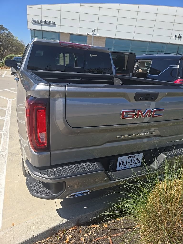 Used 2024 GMC Sierra 1500 Denali w/ Denali Reserve Package image 12