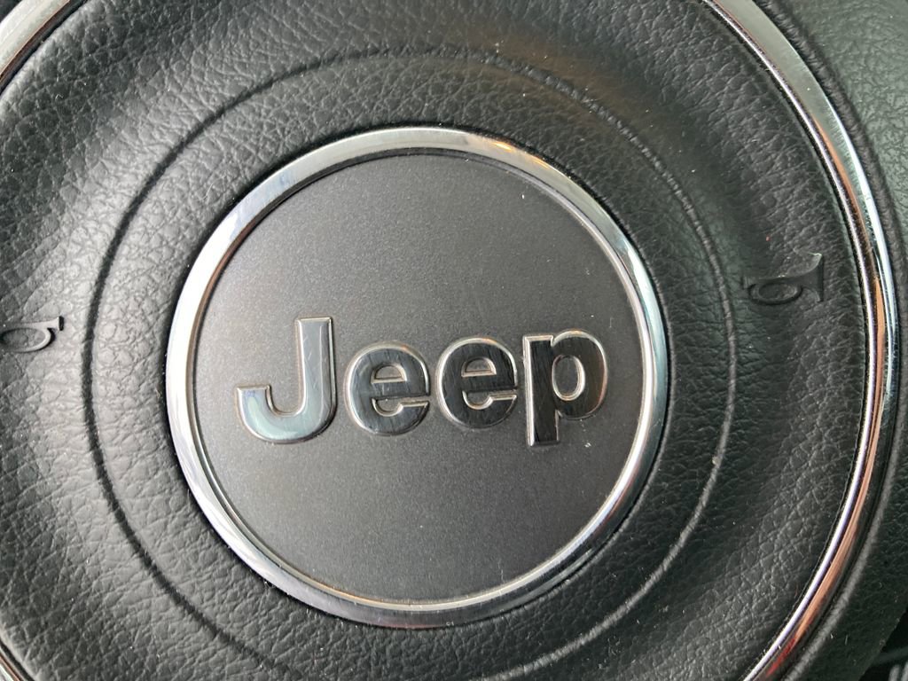 Used 2019 Jeep Renegade Sport image 26