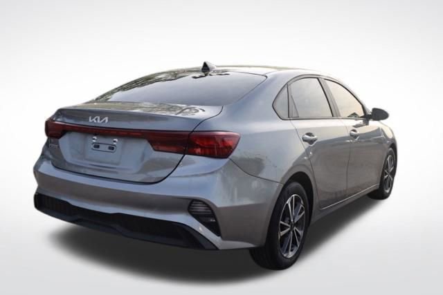 Used 2022 Kia Forte LXS image 10