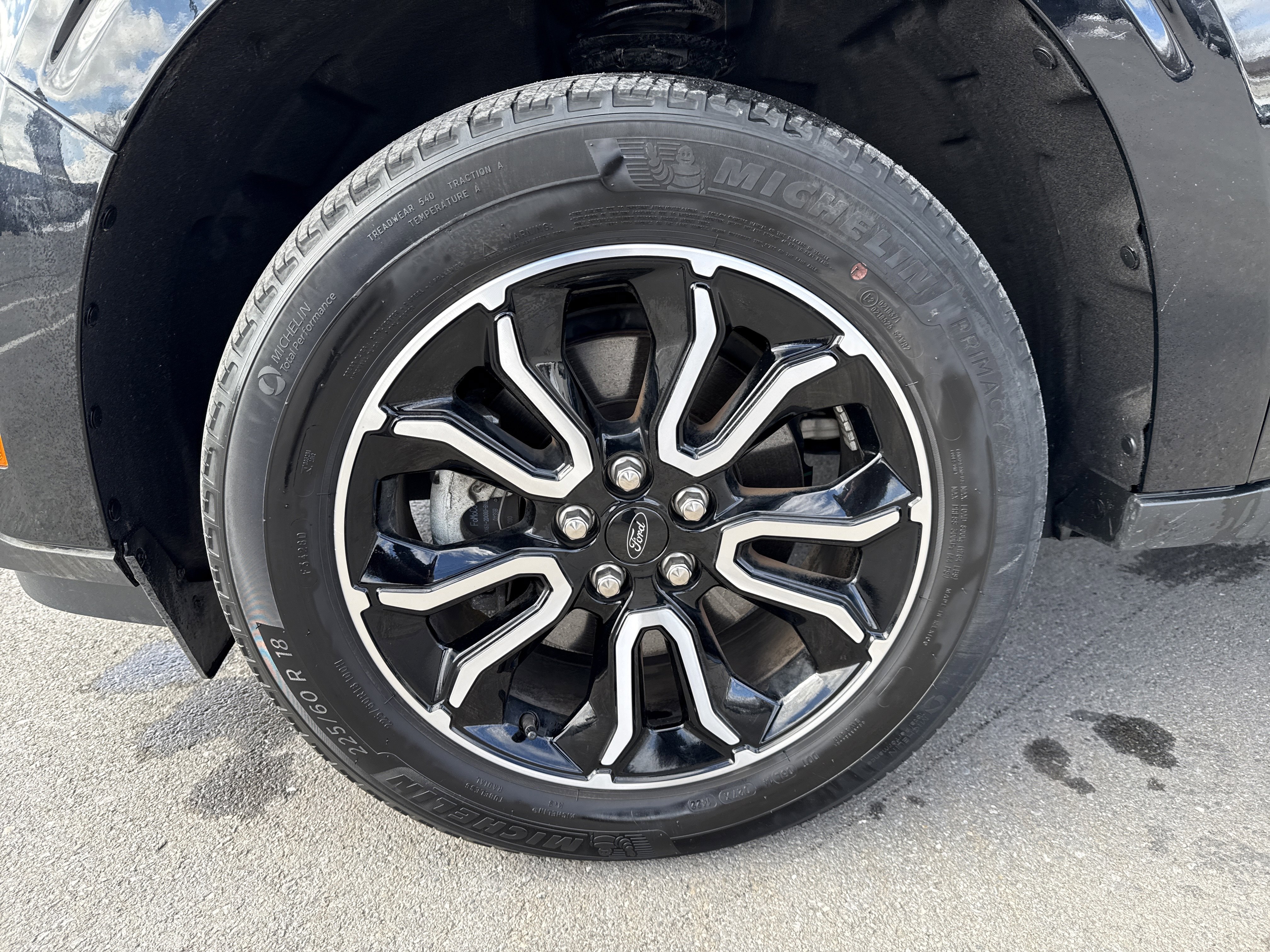 Used 2022 Ford Maverick Lariat w/ Equipment Group 500A Standard image 11