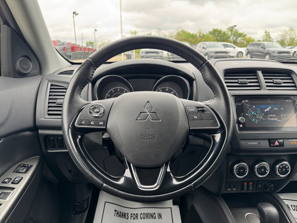 Used 2019 Mitsubishi Outlander Sport SE FWD image 15