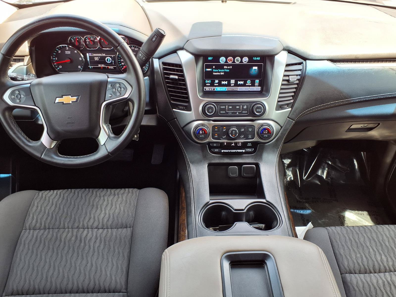 Used 2018 Chevrolet Tahoe LS RWD image 5