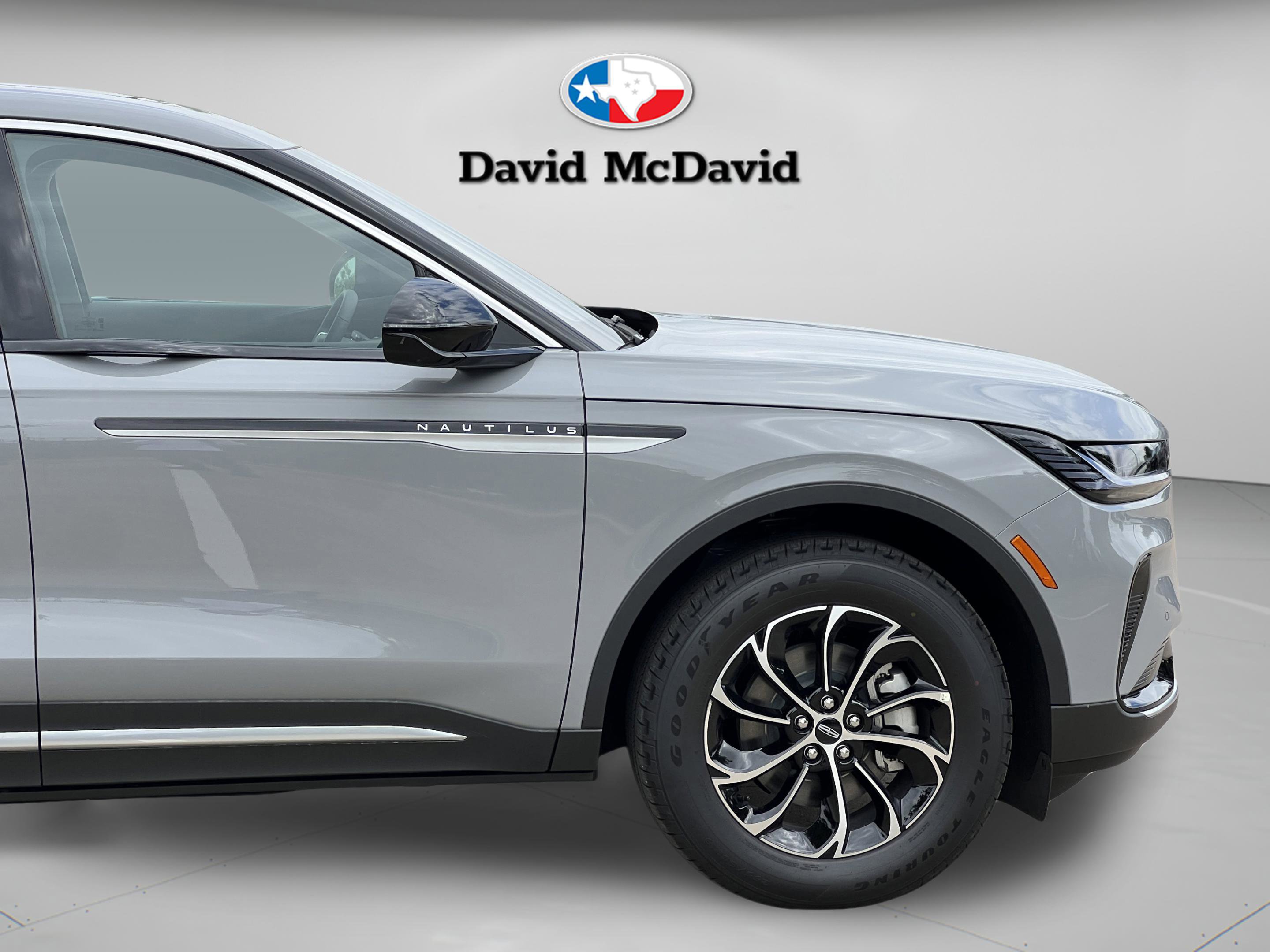 New 2026 Lincoln Nautilus Premier w/ Equipment Group 102A AWD/4WD image 33