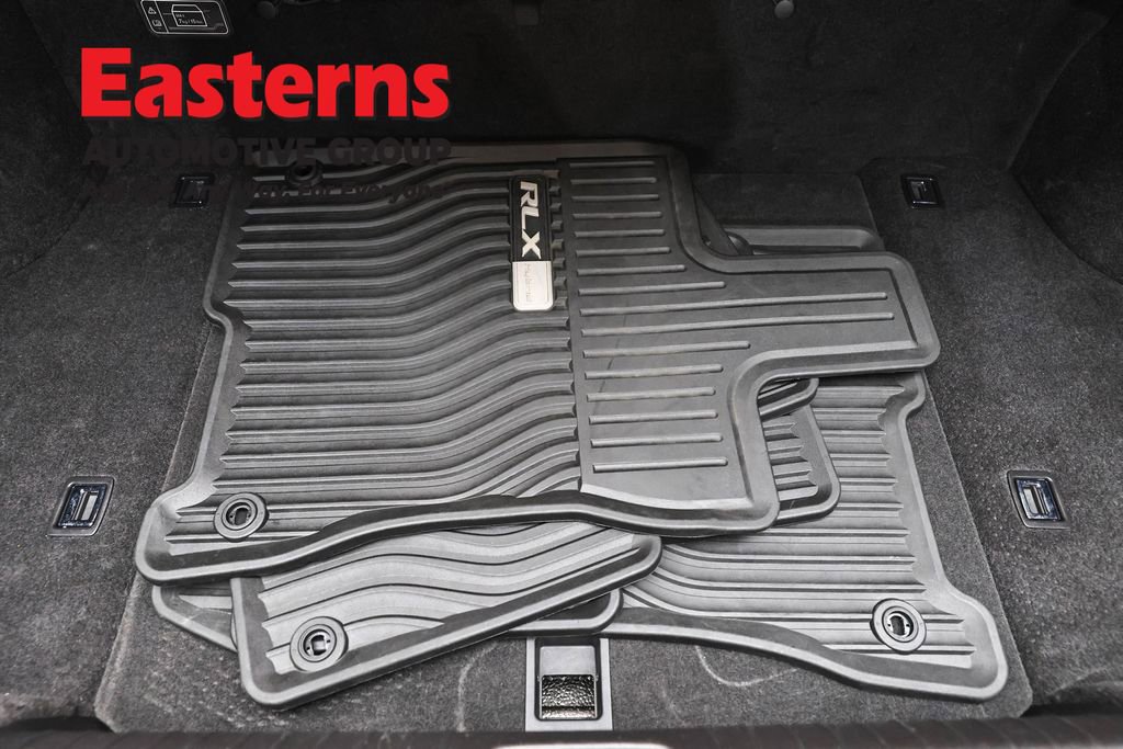 Used 2016 Acura RLX Sport Hybrid w/ Technology Pkg image 9