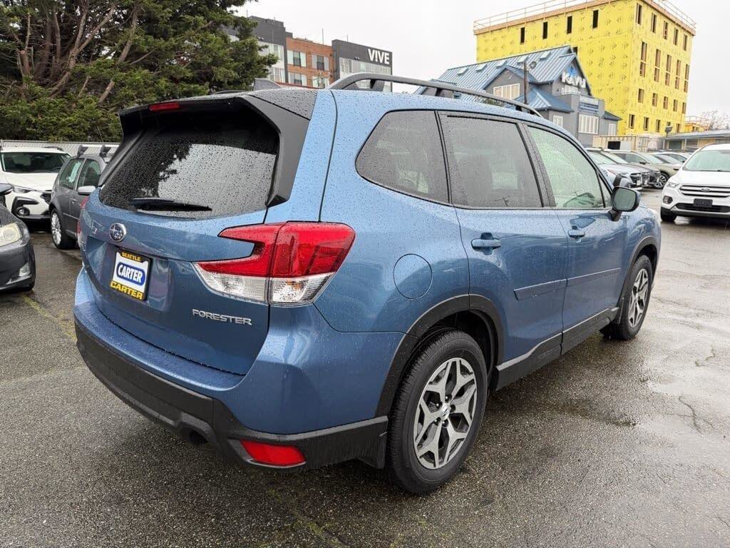 Certified 2024 Subaru Forester Premium image 8