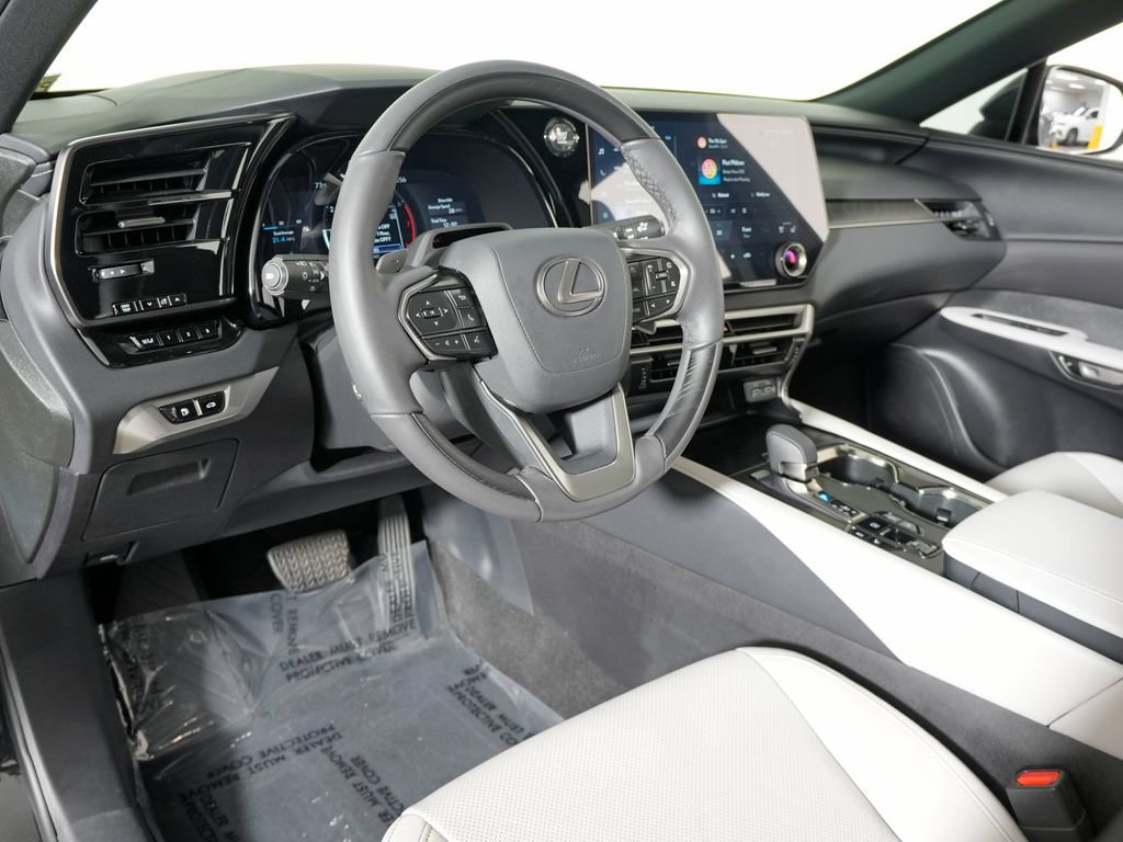 Used 2026 Lexus RX 350 F Sport w/ Convenience Package AWD/4WD image 4