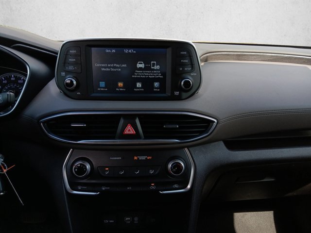 Used 2020 Hyundai Santa Fe SE AWD/4WD image 14