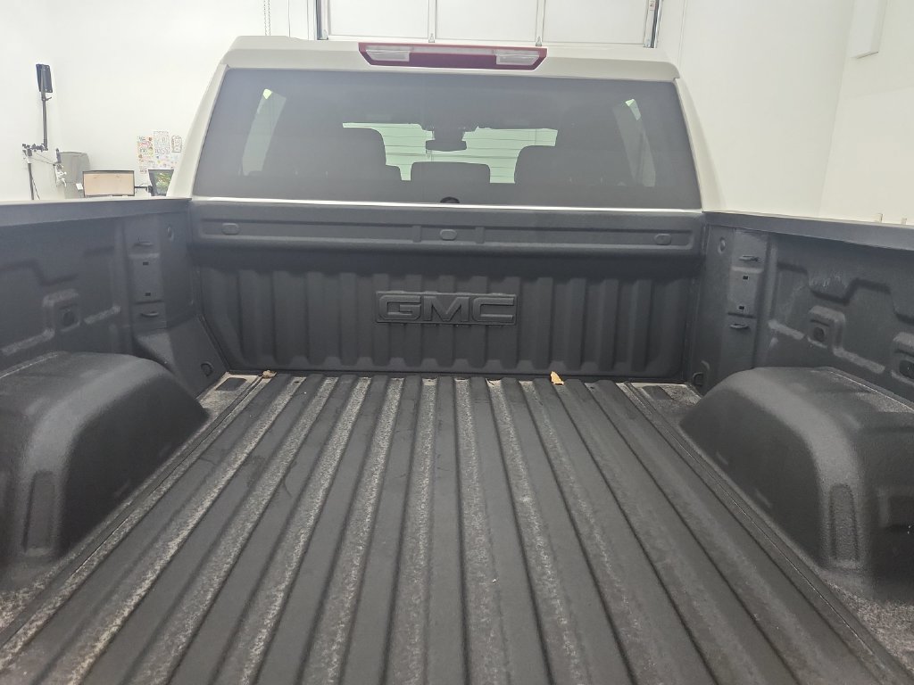 Used 2026 GMC Sierra 1500 Elevation AWD/4WD image 35