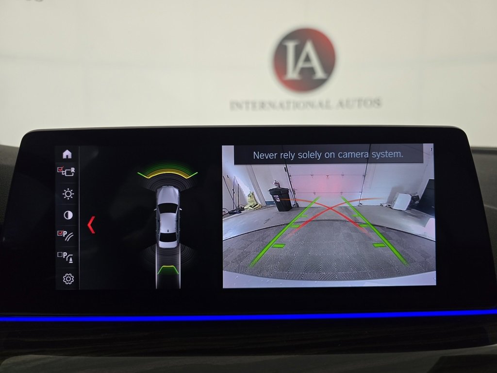 Used 2019 BMW 530i xDrive w/ Convenience Package image 18