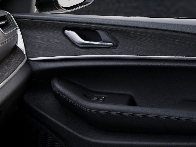 New 2025 Jeep Grand Cherokee Limited w/ Black Appearance Package image 25