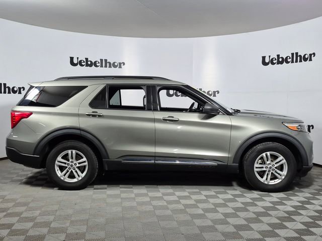 Used 2020 Ford Explorer XLT w/ Equipment Group 202A AWD/4WD image 8