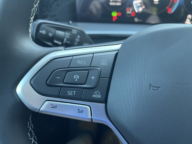 New 2026 Volkswagen Tiguan SE image 23