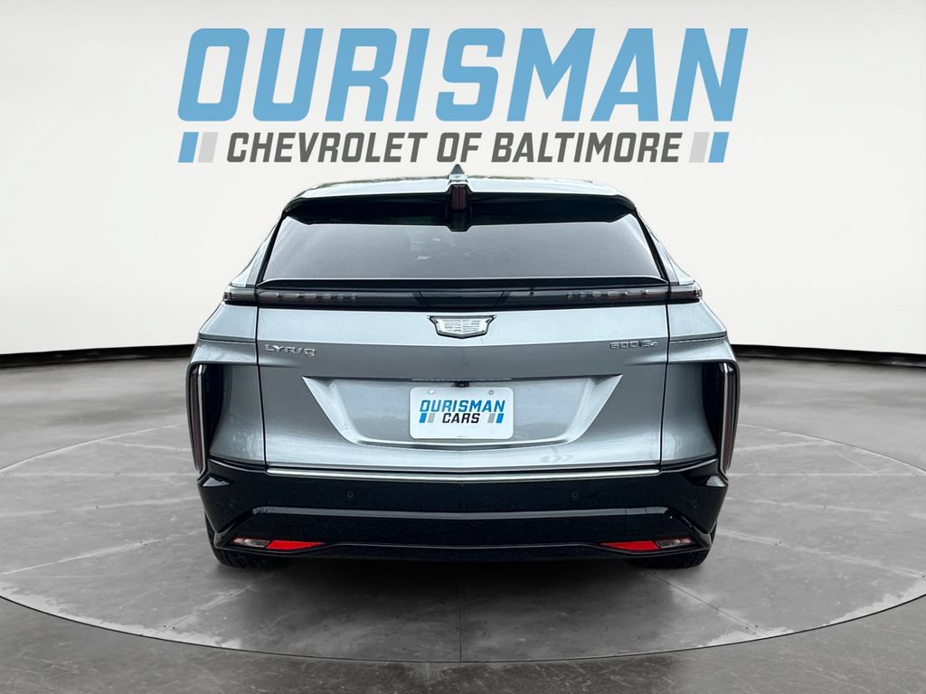 Used 2024 Cadillac Lyriq Luxury AWD/4WD image 5