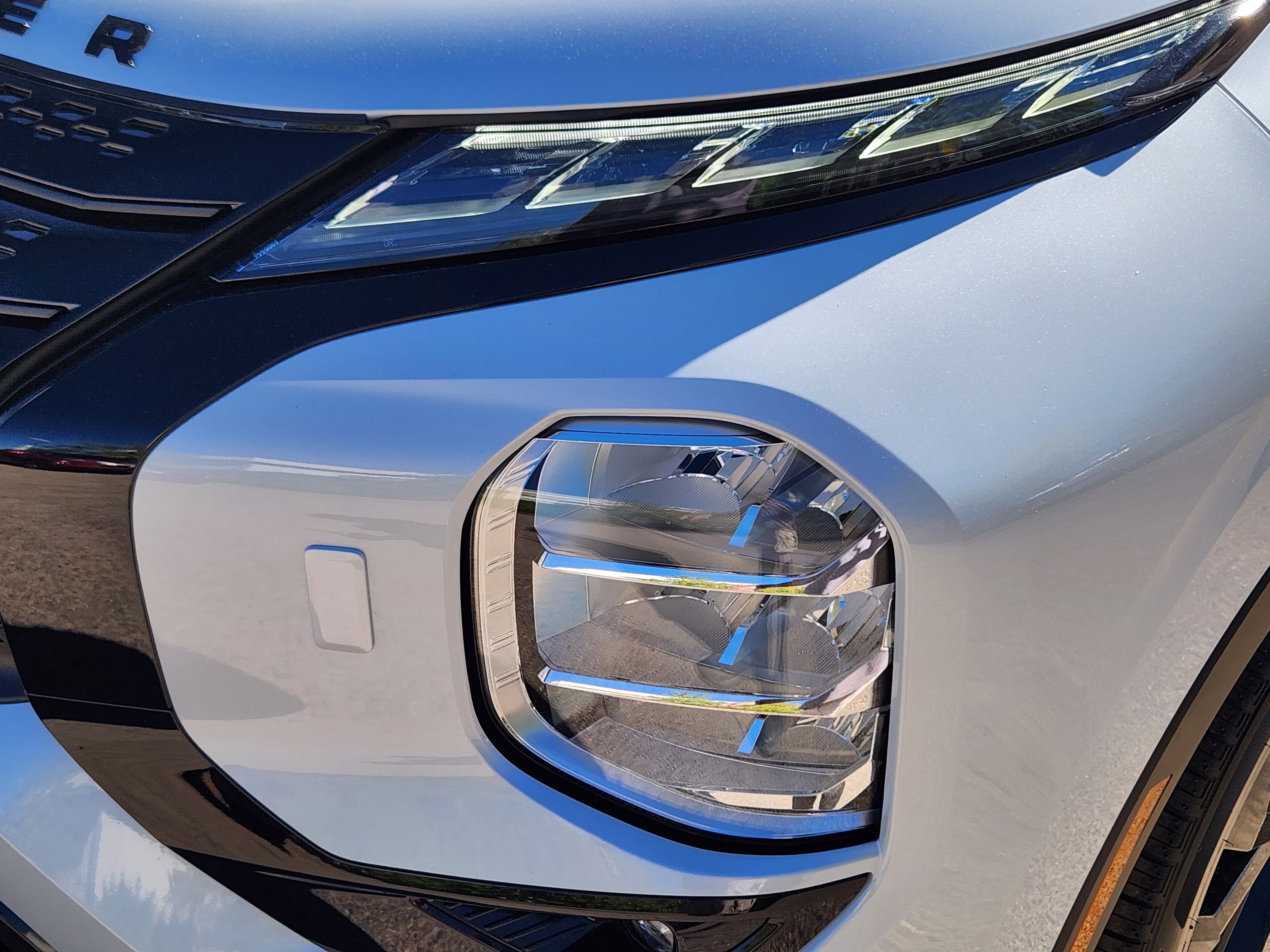 New 2025 Mitsubishi Outlander SEL Black Edition image 5