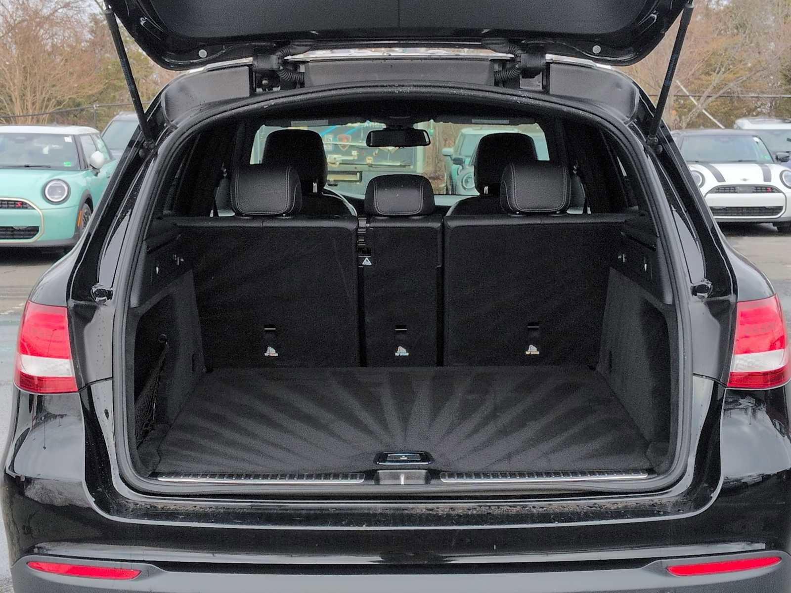 Used 2019 Mercedes-Benz GLC 300 4MATIC image 33