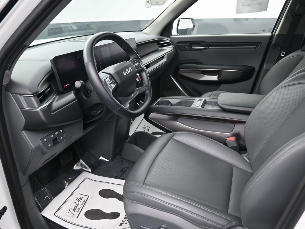 Used 2024 Kia EV9 Light image 31
