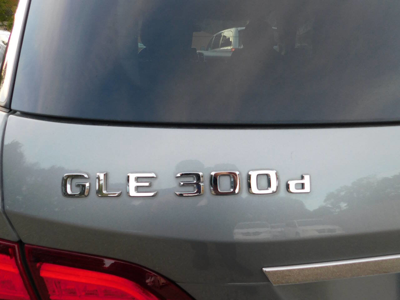 Used 2016 Mercedes-Benz GLE 300d 4MATIC image 10