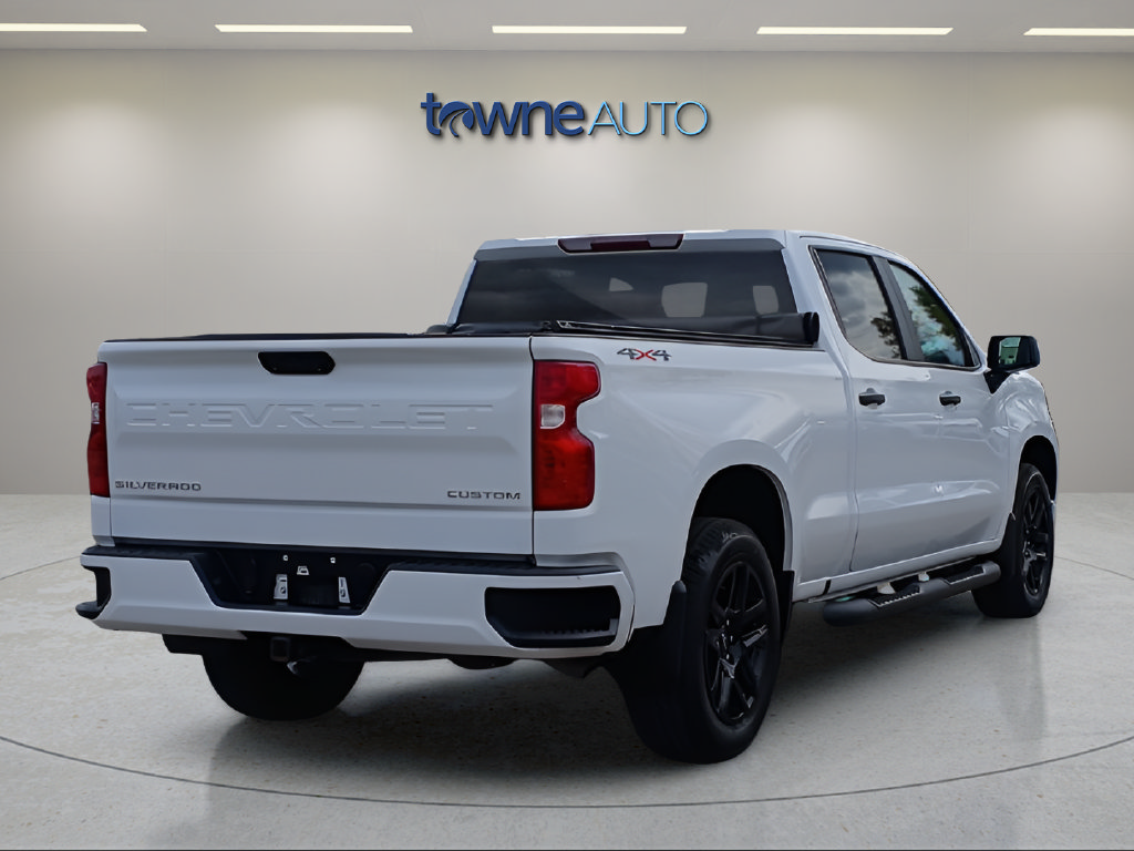 Used 2024 Chevrolet Silverado 1500 Custom AWD/4WD image 6