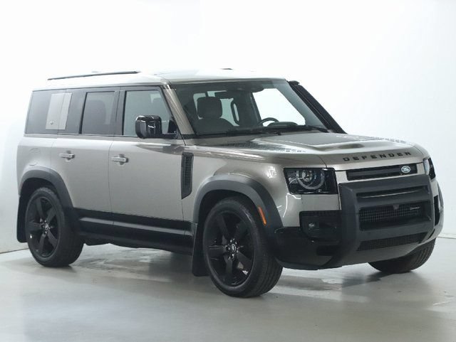 Used 2022 Land Rover Defender 110 X-Dynamic HSE AWD/4WD image 11