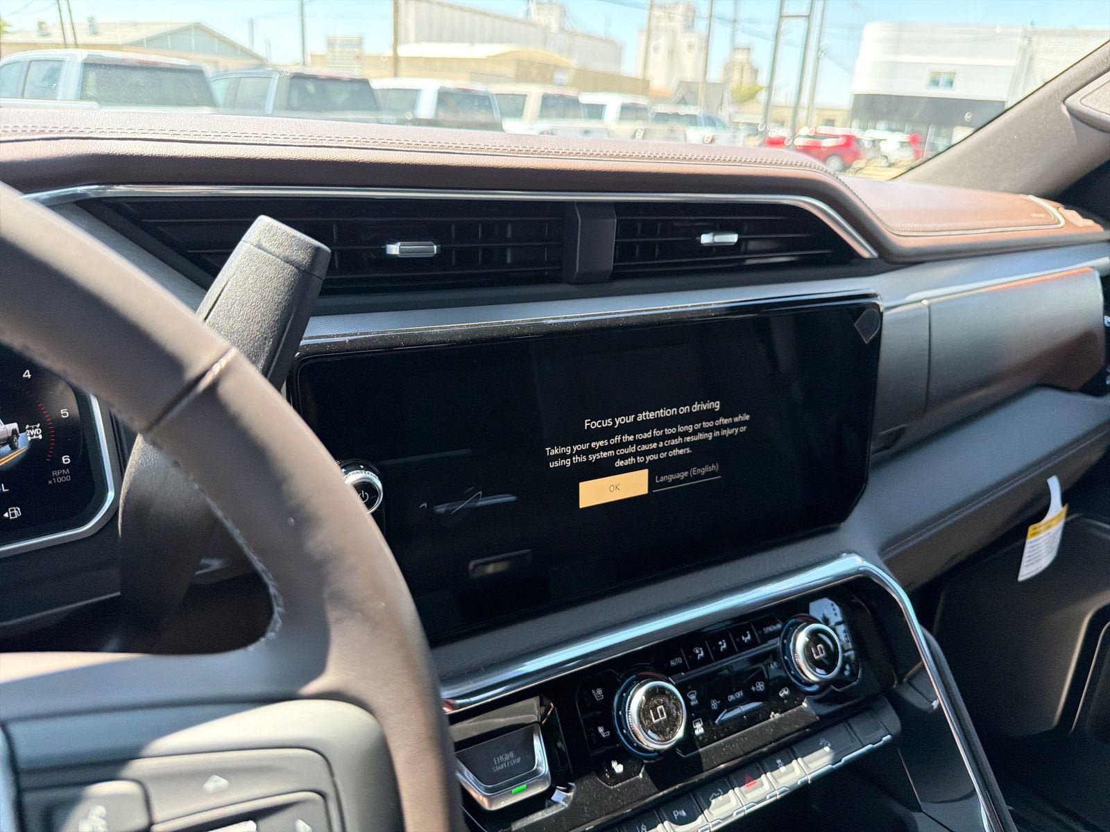 New 2026 GMC Sierra 2500 Denali w/ LPO, Black Badging Package AWD/4WD image 16
