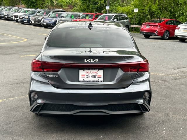 Used 2023 Kia Forte LXS w/ LXS Technology Package FWD image 6