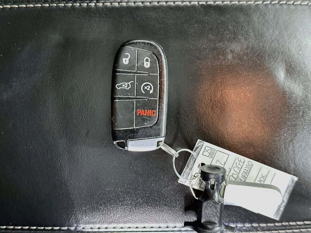 Used 2016 Dodge Durango Citadel w/ Technology Group AWD/4WD image 35