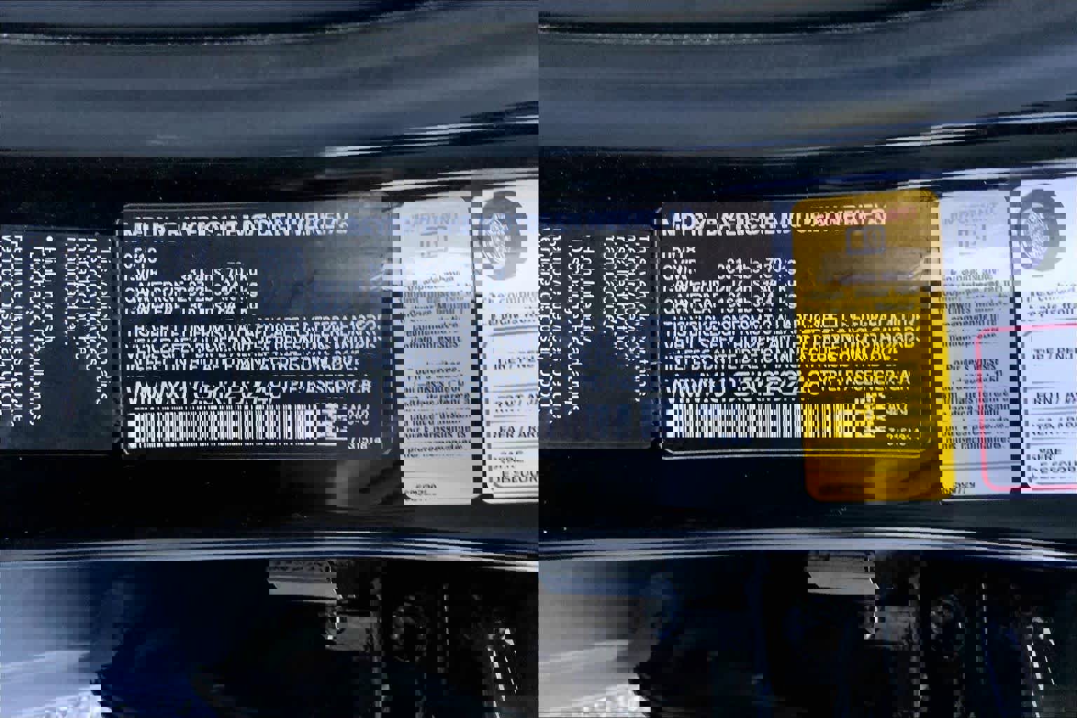 Used 2019 MINI Cooper 4-Door Hardtop w/ Premium Package image 31