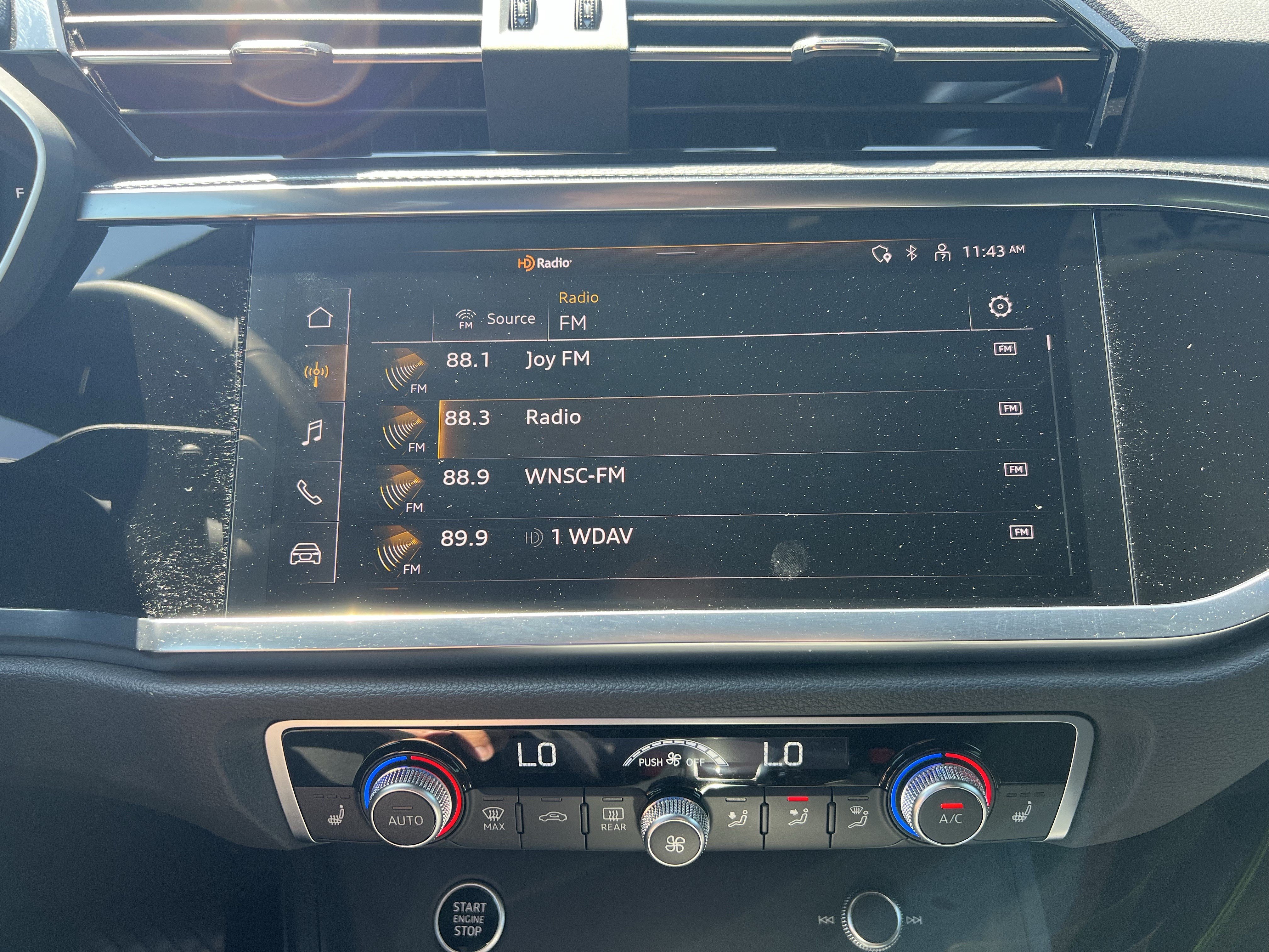 Certified 2025 Audi Q3 2.0T Premium AWD/4WD image 24
