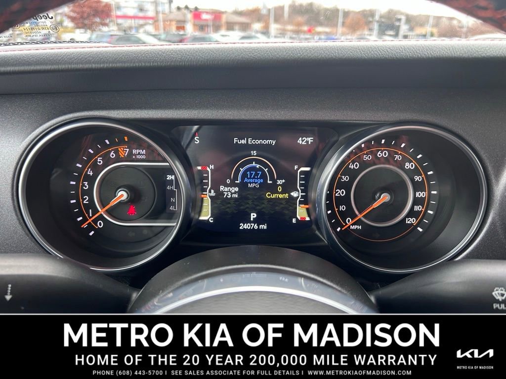 Used 2023 Jeep Gladiator Mojave w/ Cold Weather Group image 30