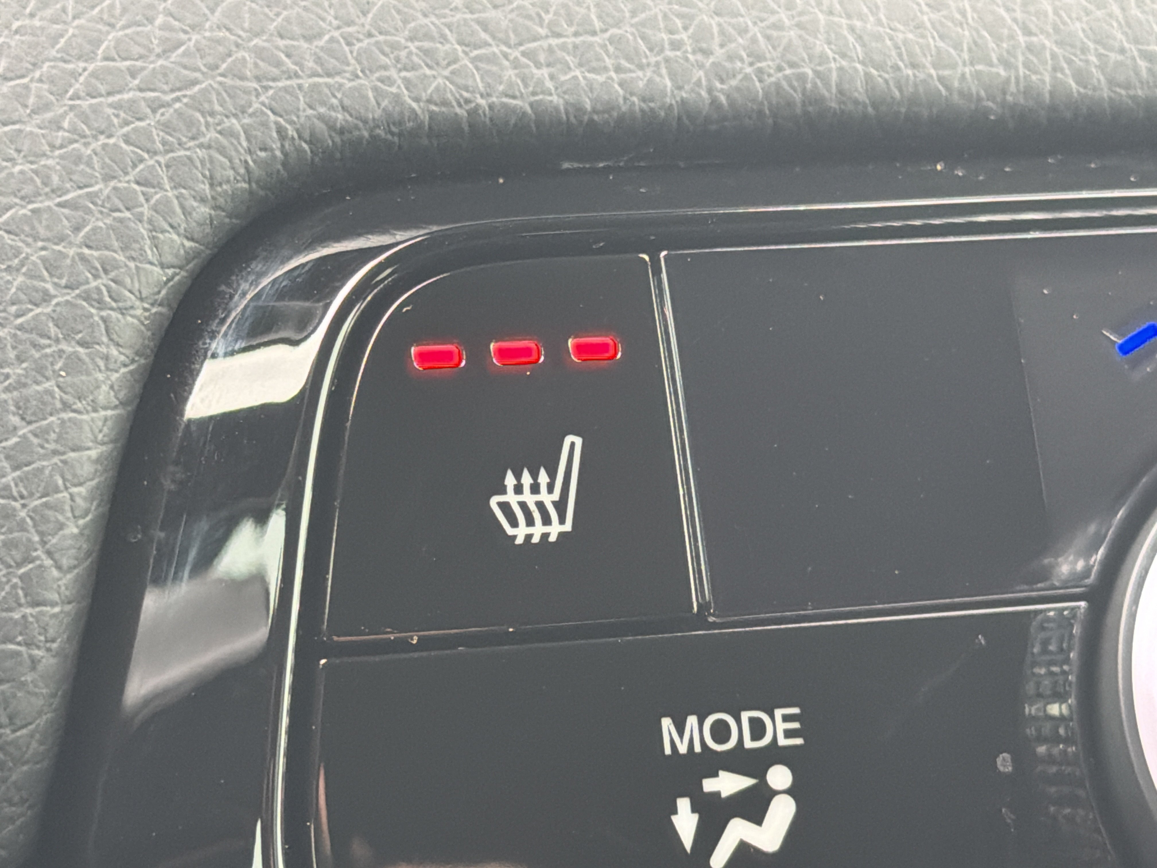 Certified 2026 Honda Passport RTL image 25