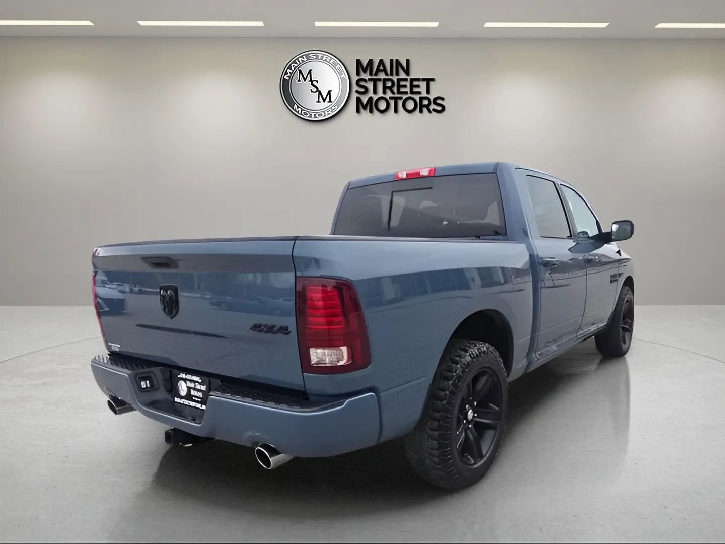 Used 2015 RAM 1500 Sport w/ Ceramic Blue Sport Package AWD/4WD image 5